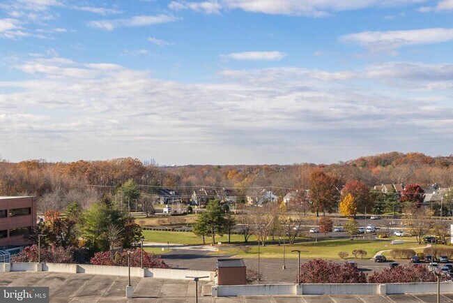 Building Photo - 6072 Main St