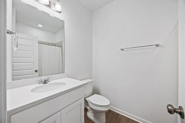 Building Photo - 7002 Nijinsky Dr