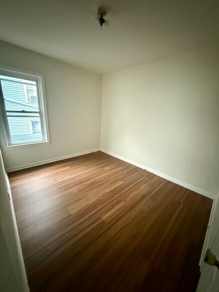 bedroom 1 - 198 Belleville Rd