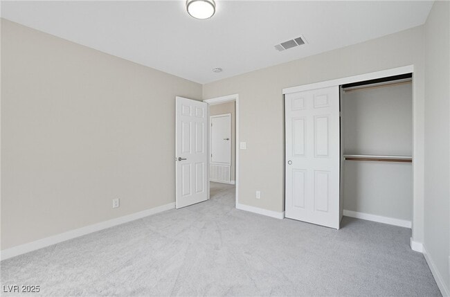 Building Photo - 2736 Crystal Beach Dr
