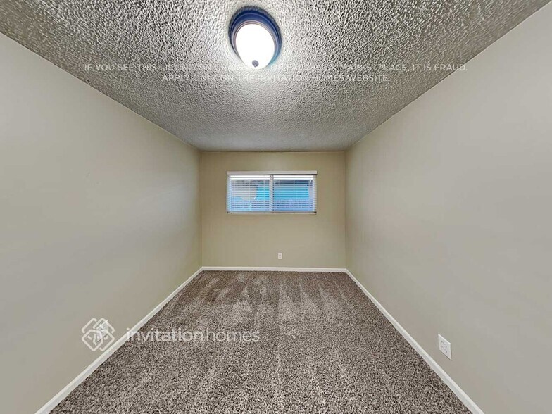 Building Photo - 1638 E 220th St