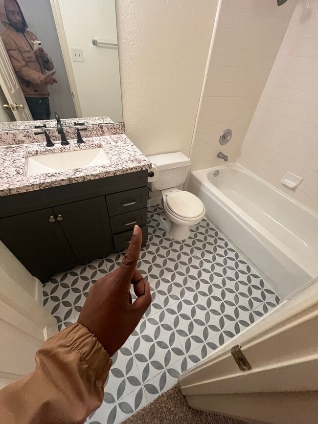 Building Photo - NEW IN MANAGEMENT - AVAILABLE NOW