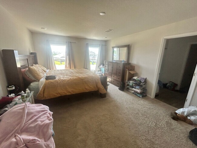 Building Photo - 5808 Tiagra Dr