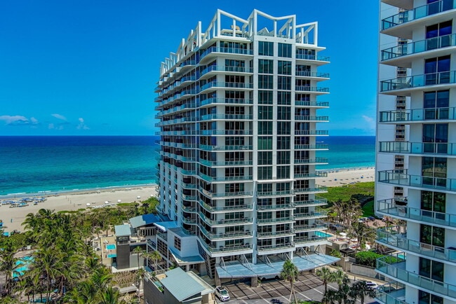 Building Photo - 3100 N Ocean Dr