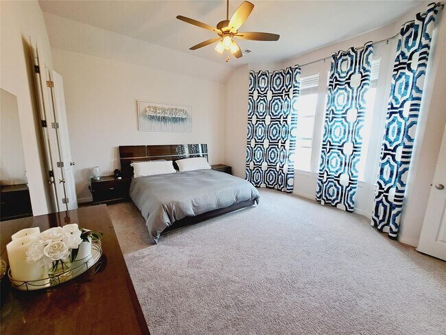 Building Photo - 4315 Hood Park Dr