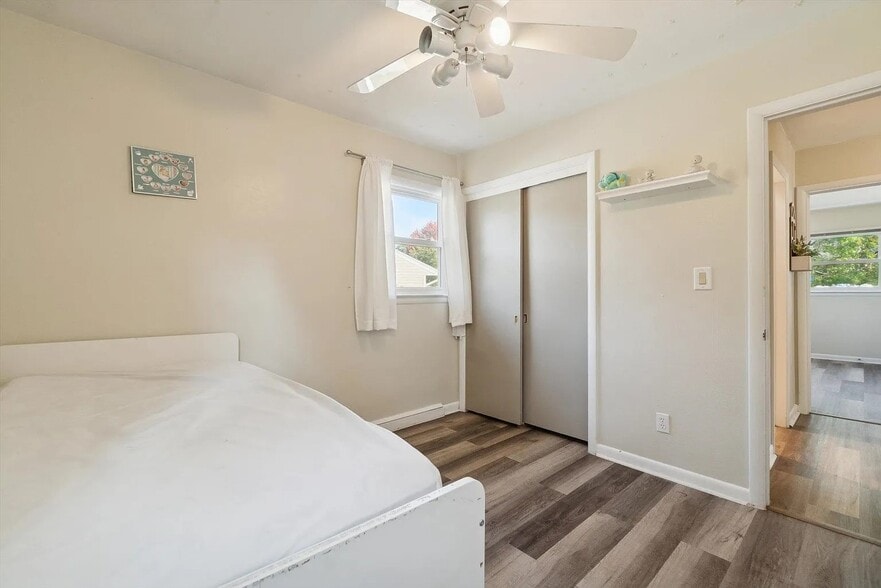 Building Photo - 1954 Wisteria Rd