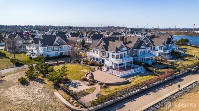 Building Photo - 76 Raritan Reach Rd