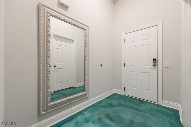 Building Photo - 2743 First St