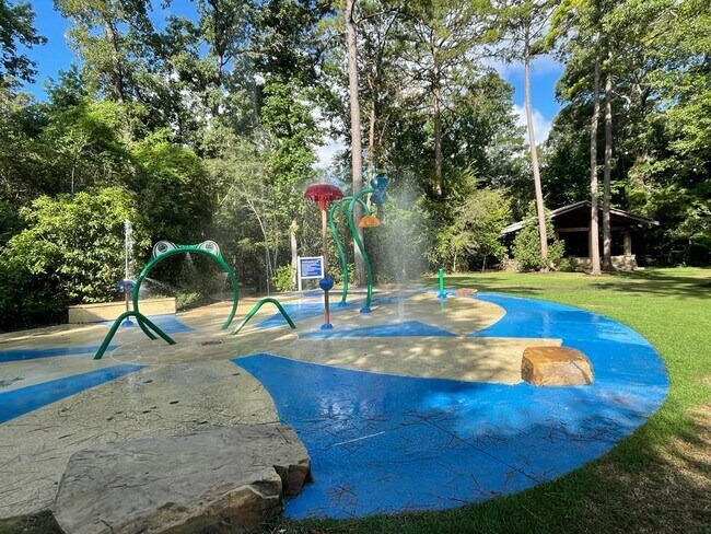 Building Photo - 2 Tidwillow Pl