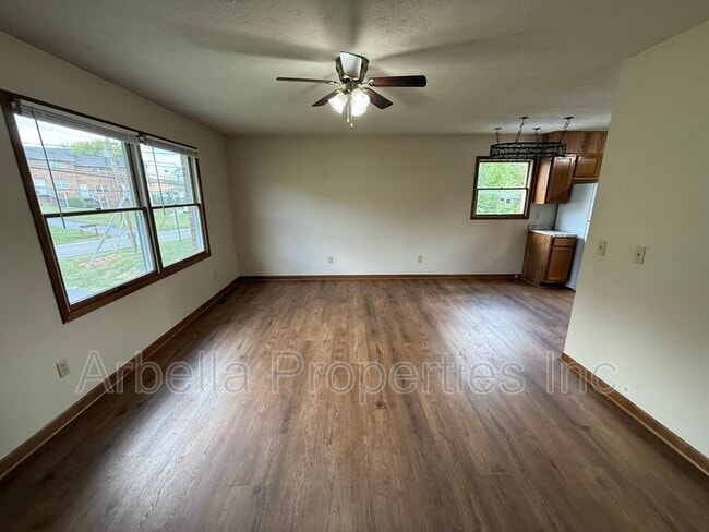 Building Photo - 905 Kendrick Creek Rd