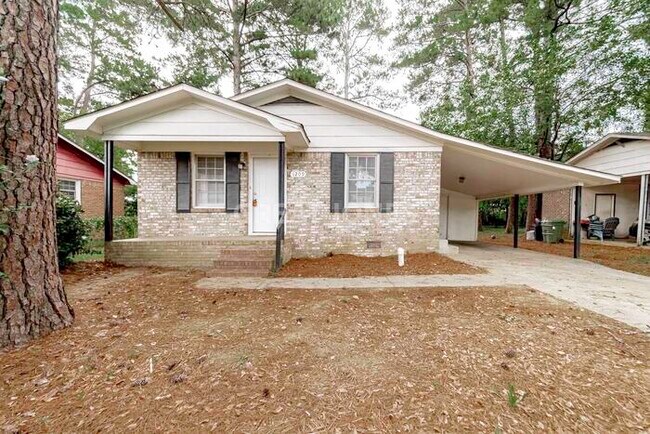 Primary Photo - 1209 Hemlock St