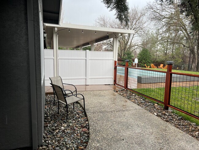 Building Photo - 11420 Wales Dr