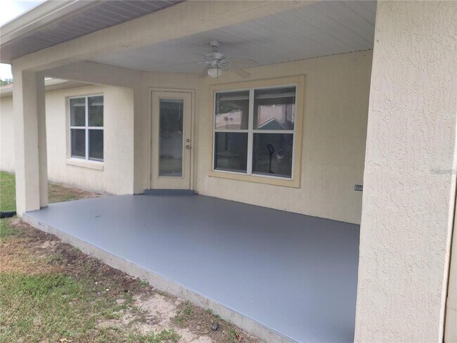Building Photo - 8221 SW 135th Loop