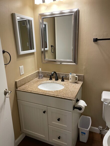 Building Photo - 15300 SW 106th Ter