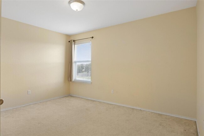 Building Photo - 11229 Kirkland Hill Path