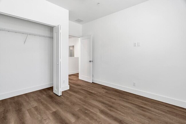 Building Photo - 211 Ocean Breeze