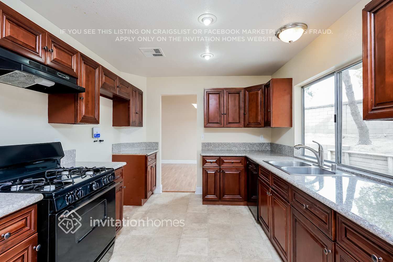 Building Photo - 14748 Westward Dr