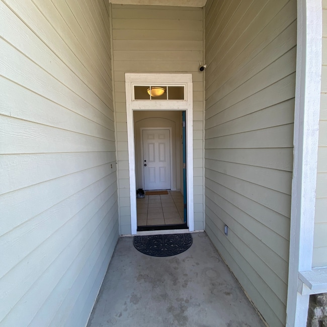 Building Photo - 1625 Belmont Ct