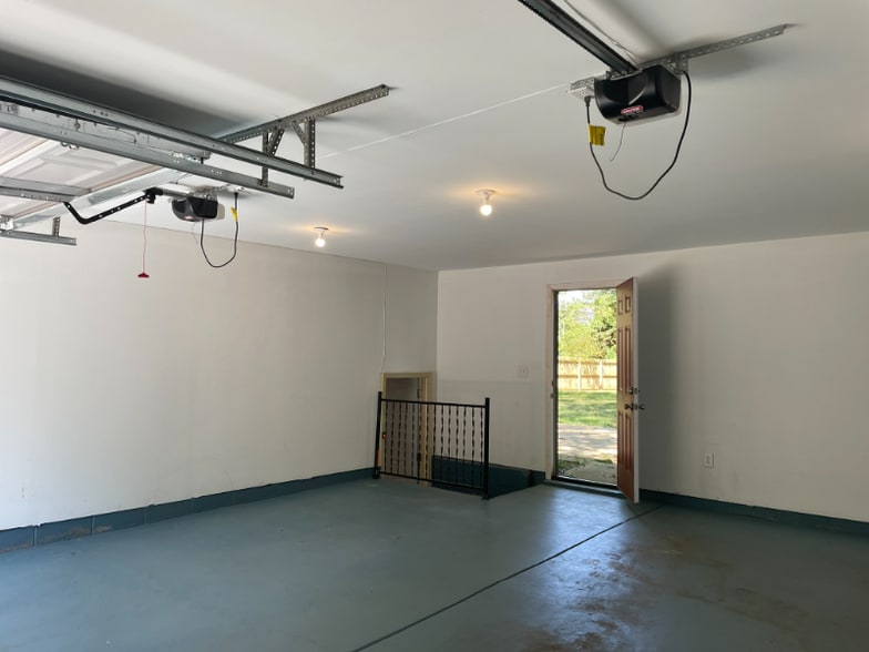 Building Photo - 1626 Tendril Ct