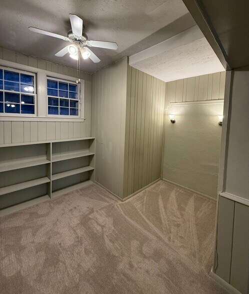 Building Photo - 1758 Hobart St NW