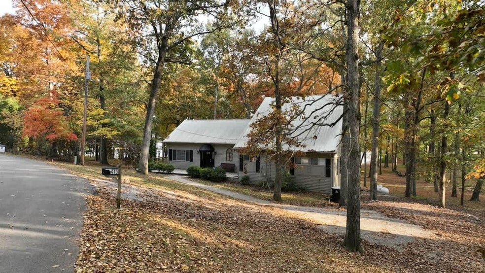 Building Photo - 413 Bayshore Dr