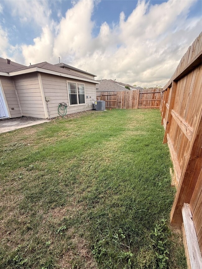 Building Photo - 2918 Beacon Grove St