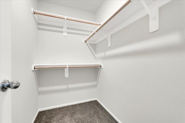 Building Photo - Beautiful Modern Townhome in the Northwest...