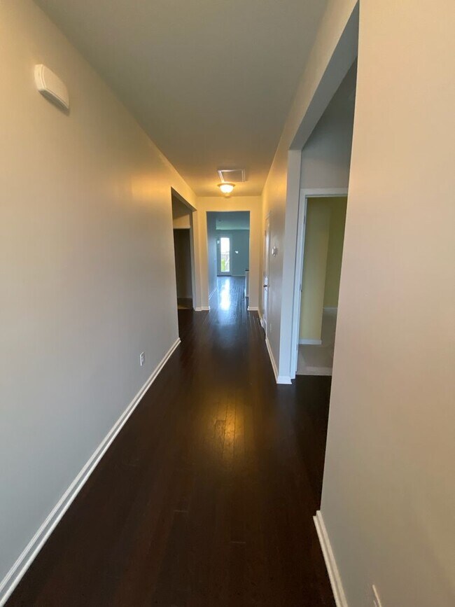 Building Photo - Beautiful 4 Bedroom in Cane Bay