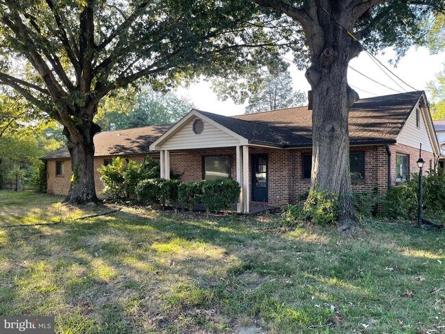 Building Photo - 6670 Indian Head Hwy