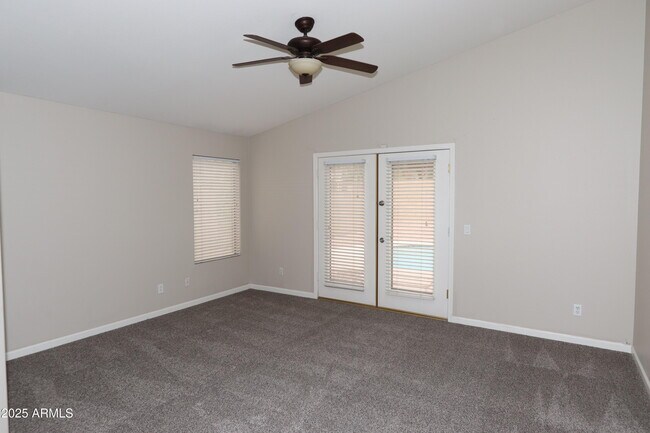 Building Photo - 6760 W Monona Dr