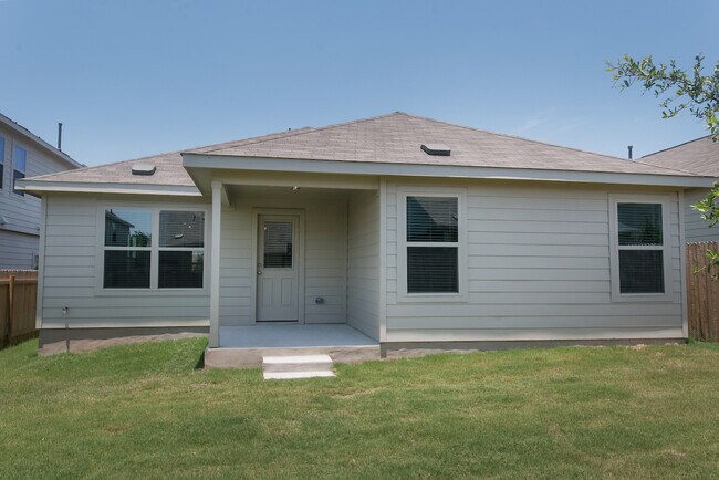 Building Photo - Updated Southeast Austin Single Story - Move In Ready!
