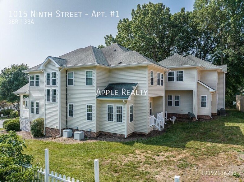 Building Photo - 1015 Ninth Street-Apt. #1