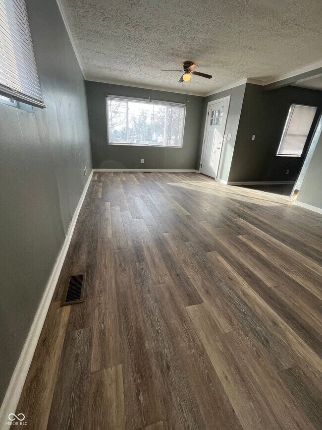 Building Photo - 4622 E 30th St