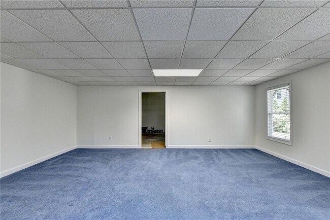 Building Photo - 10645 Honey Brook Cir
