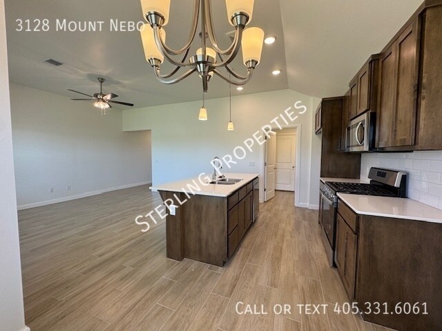 Building Photo - 3128 Mt Nebo Dr