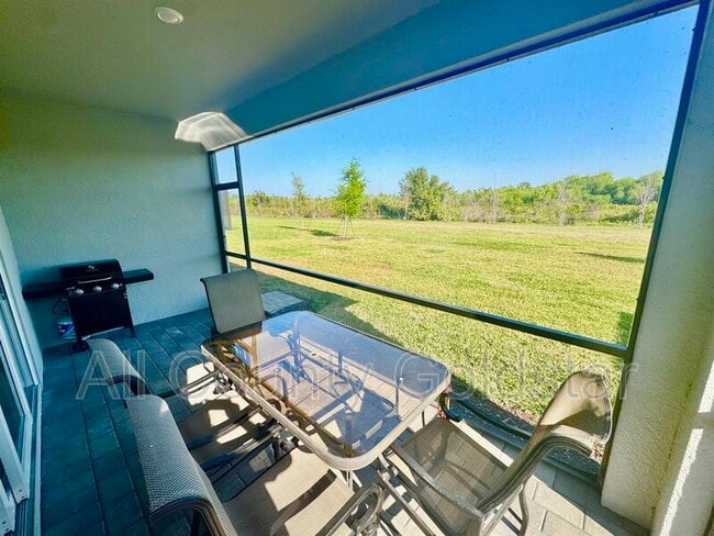 Building Photo - 8644 St Kitts Cir