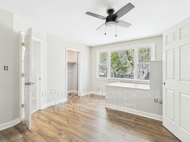 Building Photo - 2306 Kent St