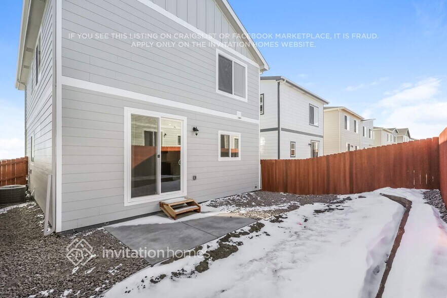 Building Photo - 13594 Nederland Dr