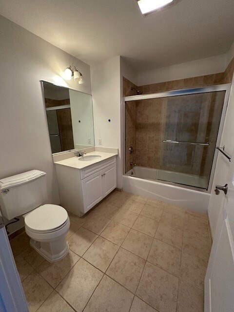 Building Photo - 629 Hammond St