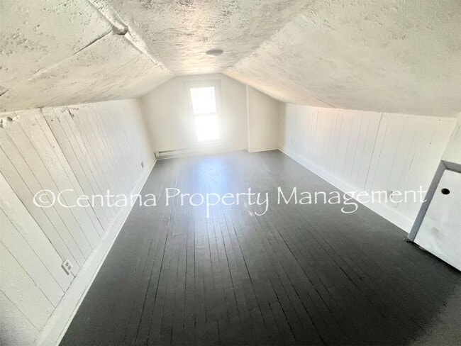 Building Photo - 648 S Colorado St