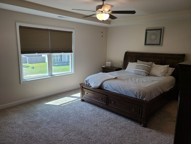 Building Photo - 3 Bedroom, 2.5 bath unfurnished home in Hampstead near Surf City