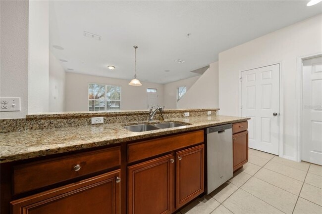 Building Photo - 1601 Bonnie Rue Ln