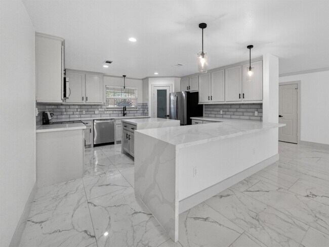 Building Photo - 19502 Balsas Dr