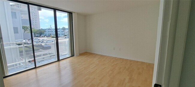 Building Photo - 468 Golden Isles Dr