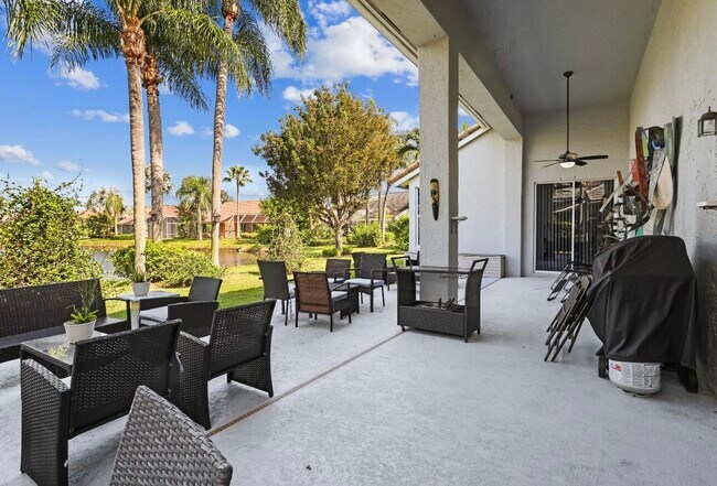 Building Photo - 7823 Bridlington Dr