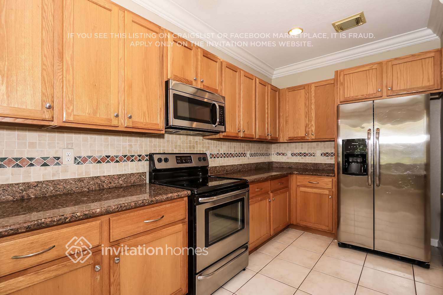 Building Photo - 9066 Silver Glen Way