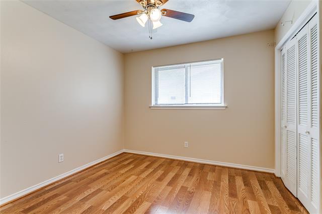 Building Photo - 3119 Touraine Dr