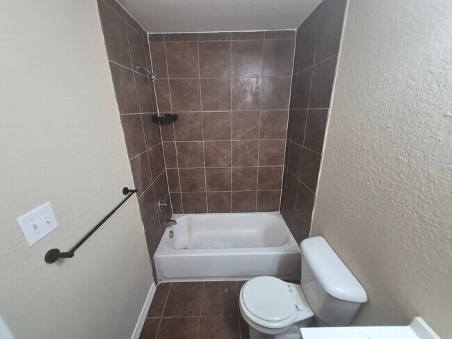 Building Photo - 6308 Attucks Ln