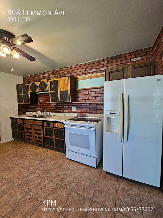 Building Photo - 908 Lemmon Ave