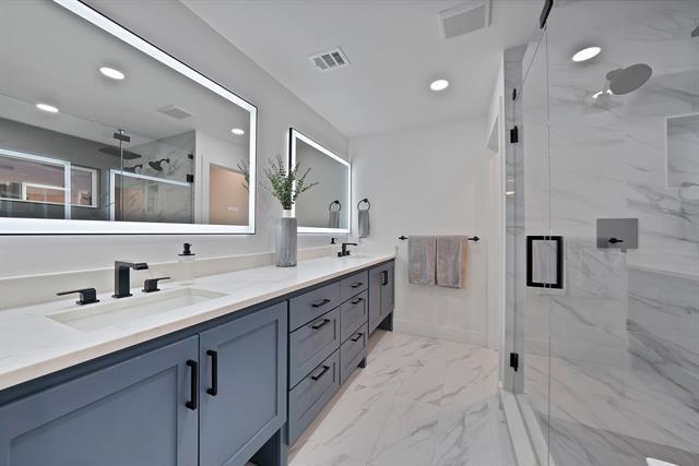 Building Photo - 4114 Delano Pl